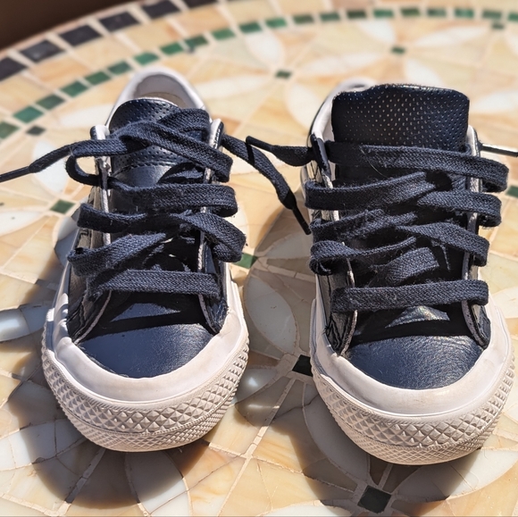 Leather Converse - Picture 4 of 6